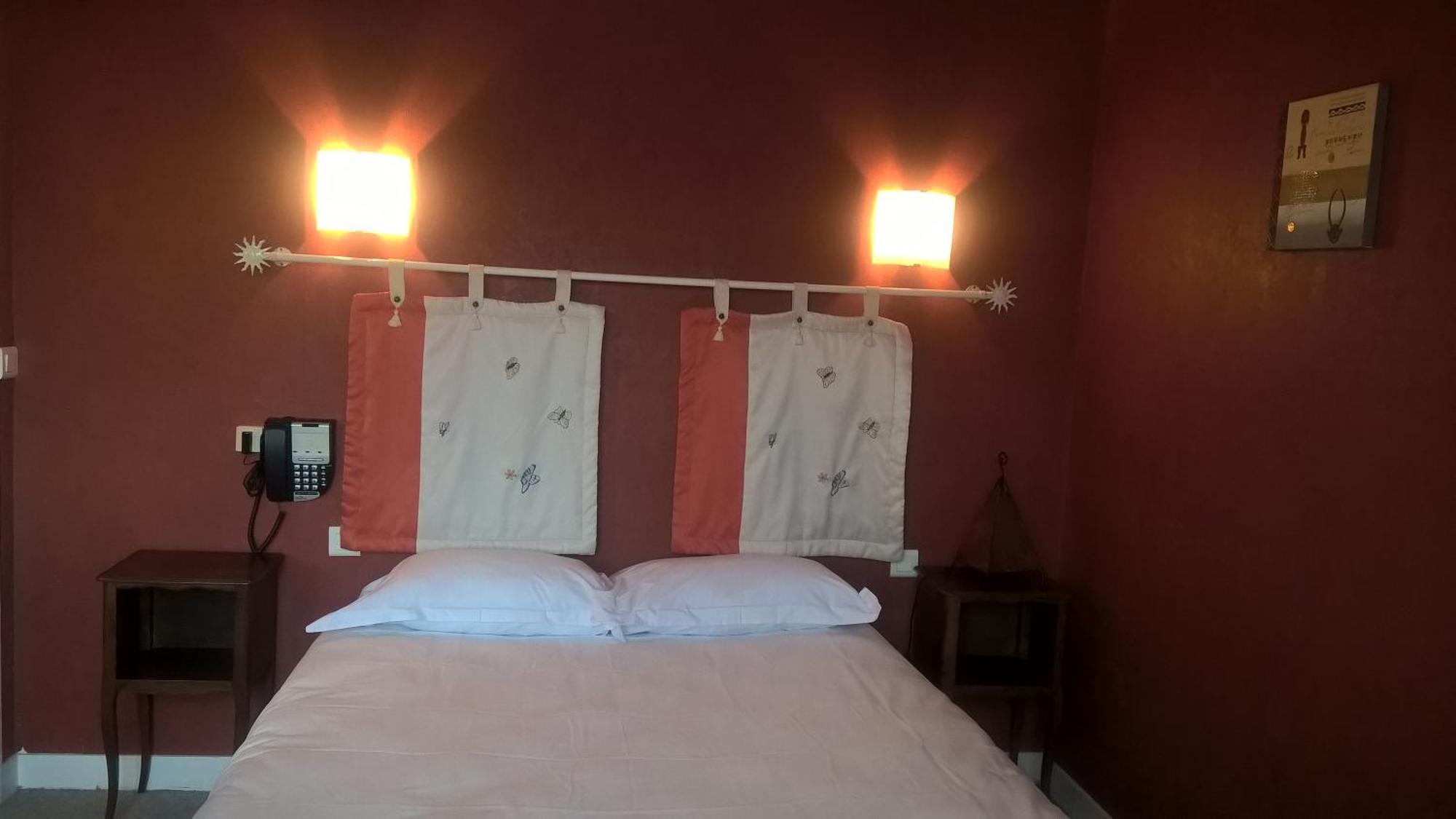 Hotel Restaurant Le Moulin De La Renne Adults Only Proche Zoo De Beauval Thesee ภายนอก รูปภาพ