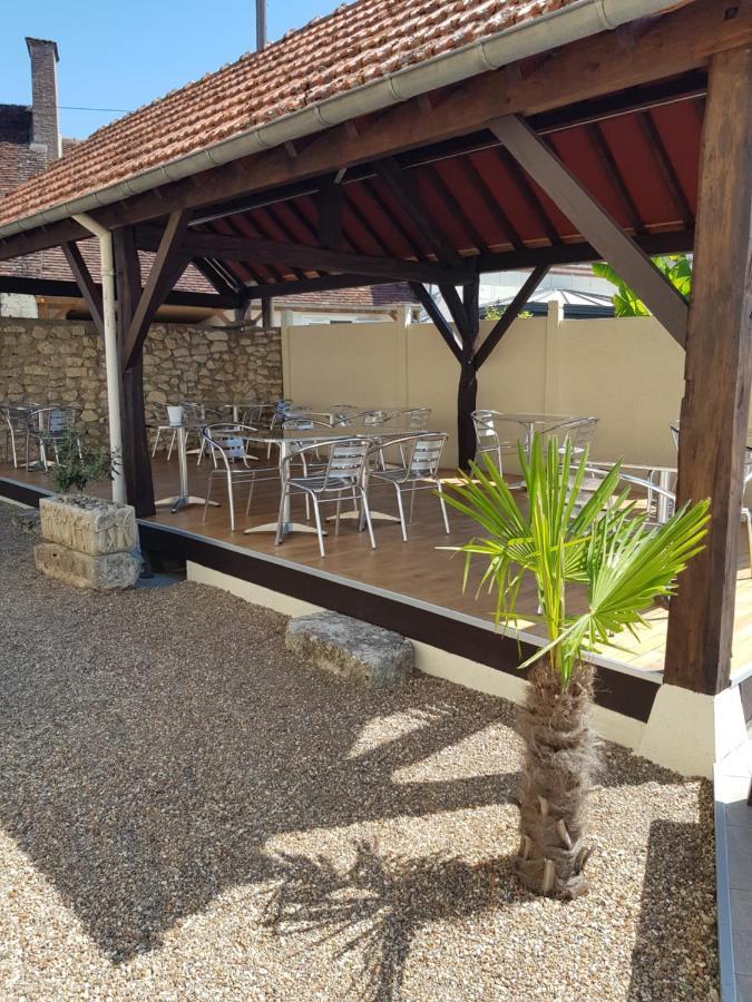 Hotel Restaurant Le Moulin De La Renne Adults Only Proche Zoo De Beauval Thesee ภายนอก รูปภาพ